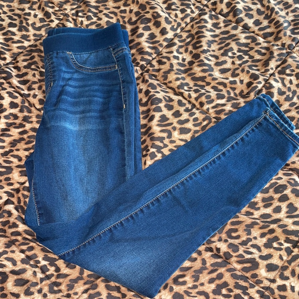 No boundaries stretchy Jeans